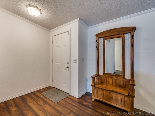 112212 S 4180 Road, Checotah, OK 74426