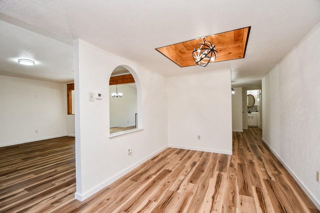 7315 El Cresta Drive, Houston, TX 77083