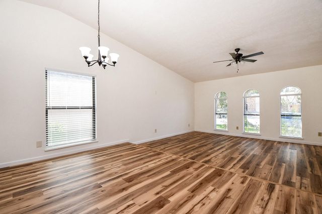 7315 El Cresta Drive, Houston, TX 77083