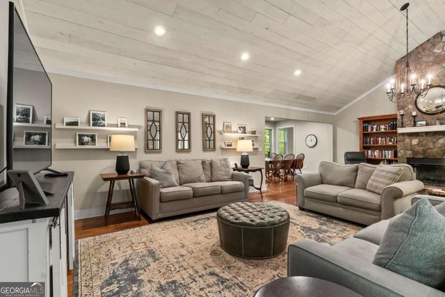 42 Oak Morris Ridge, Jasper, GA 30143