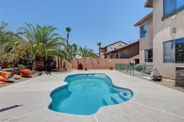 8917 Reindeer Lake Street, Las Vegas, NV 89143