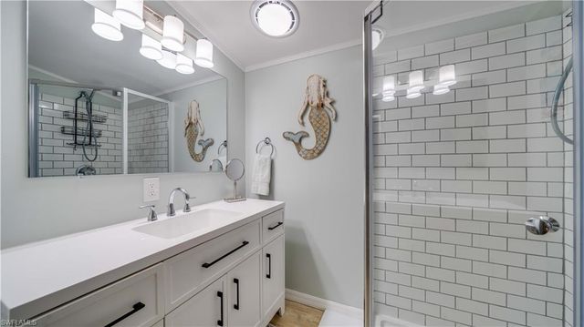 11077 Sunburst LN, Fort Myers, FL 33908