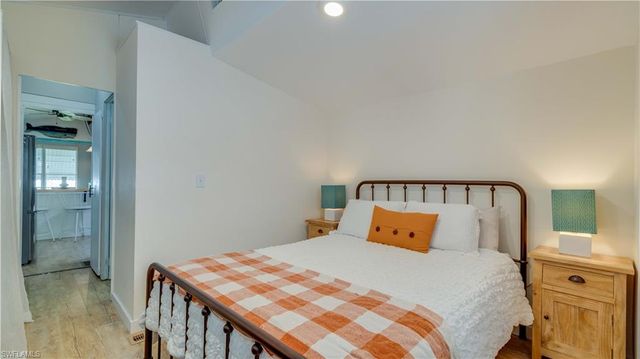 11077 Sunburst LN, Fort Myers, FL 33908