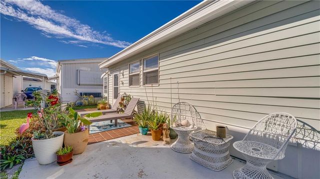 11077 Sunburst LN, Fort Myers, FL 33908