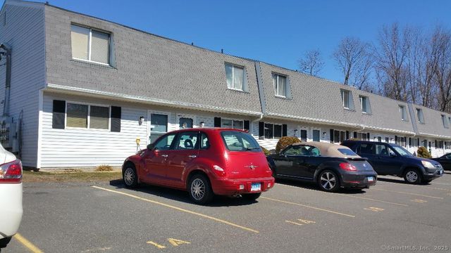 1568 Meriden Road Apt 5D, Waterbury, CT 06705
