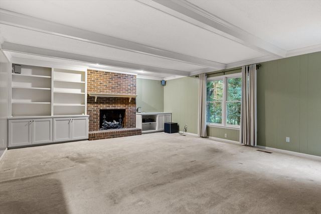 31 Mountain Cove Road, Signal Mountain, TN 37377