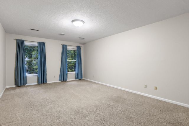 31 Mountain Cove Road, Signal Mountain, TN 37377