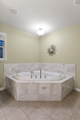 31 Mountain Cove Road, Signal Mountain, TN 37377