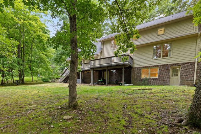 31 Mountain Cove Road, Signal Mountain, TN 37377