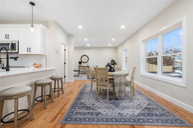 2907 Post Road 1, Warwick, RI 02886
