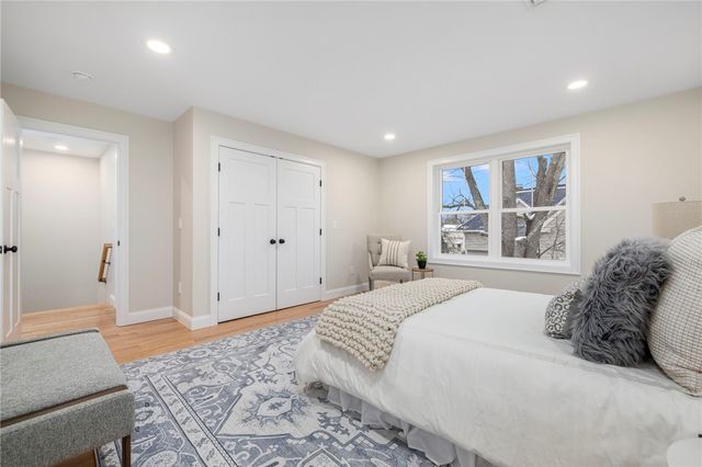 2907 Post Road 1, Warwick, RI 02886