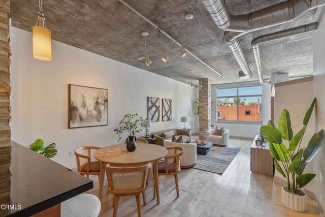 840 E Green Street 217, Pasadena, CA 91101