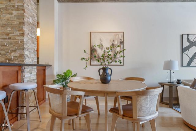 840 E Green Street 217, Pasadena, CA 91101