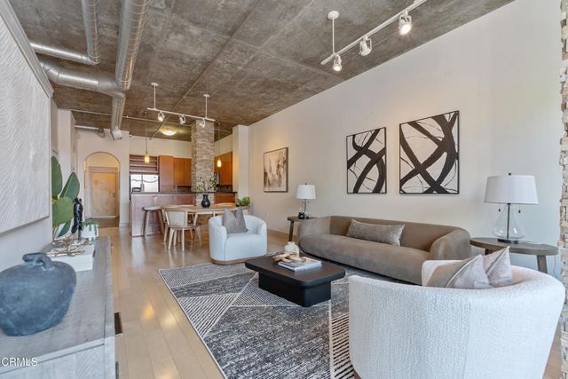 840 E Green Street 217, Pasadena, CA 91101