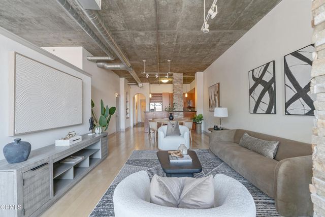 840 E Green Street 217, Pasadena, CA 91101