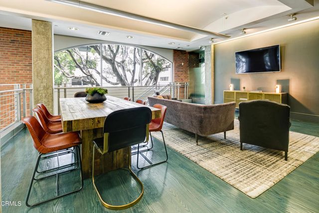 840 E Green Street 217, Pasadena, CA 91101