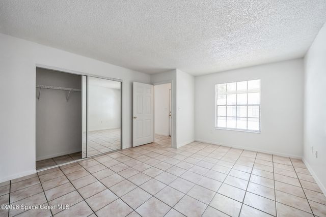 430 Thor Avenue SE, Palm Bay, FL 32909