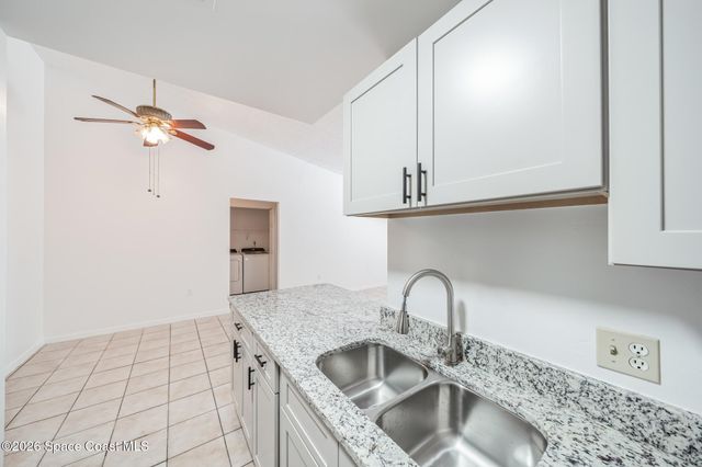 430 Thor Avenue SE, Palm Bay, FL 32909