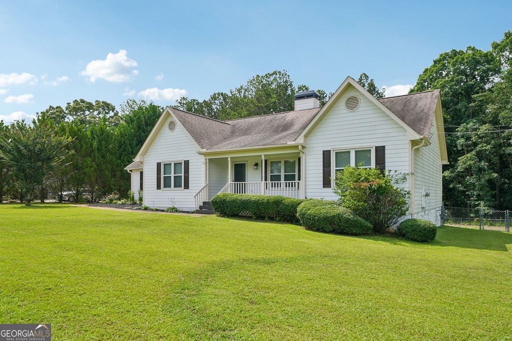 162 Country Meadows Court, Mcdonough, GA 30252