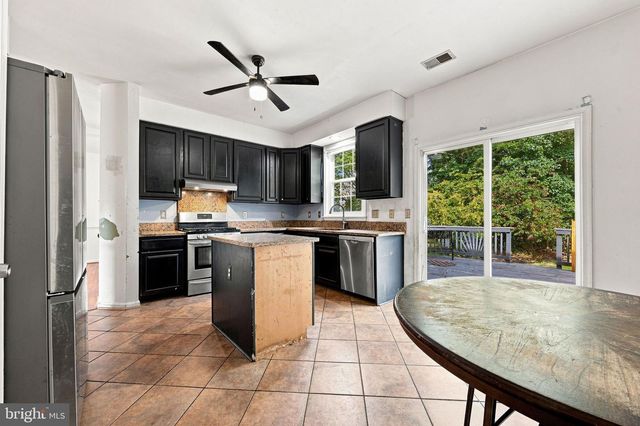 11904 SHOVELER CT, Waldorf, MD 20601