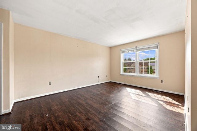 11904 SHOVELER CT, Waldorf, MD 20601