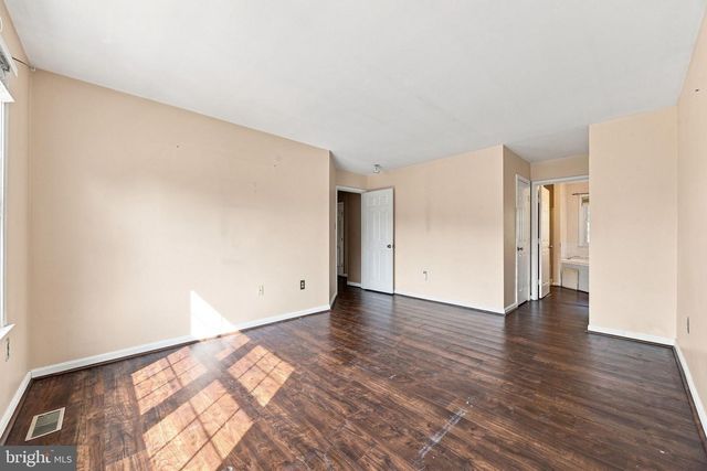 11904 SHOVELER CT, Waldorf, MD 20601
