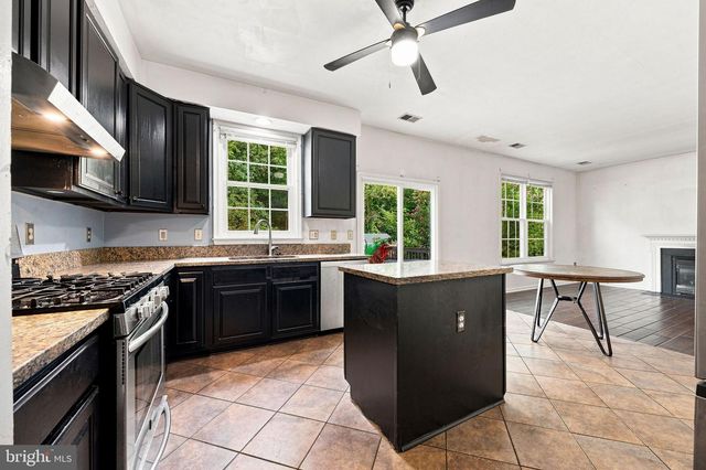 11904 SHOVELER CT, Waldorf, MD 20601