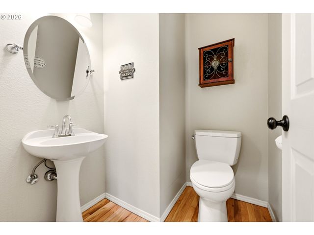 5807 RIDGETOP Ct, Lake Oswego, OR 97035