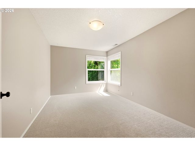 5807 RIDGETOP Ct, Lake Oswego, OR 97035