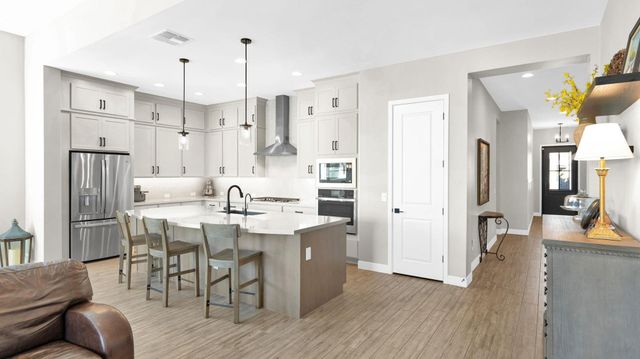 1932 W Rowel Road, Phoenix, AZ 85085