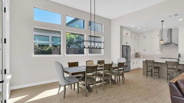 1932 W Rowel Road, Phoenix, AZ 85085