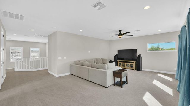 1932 W Rowel Road, Phoenix, AZ 85085