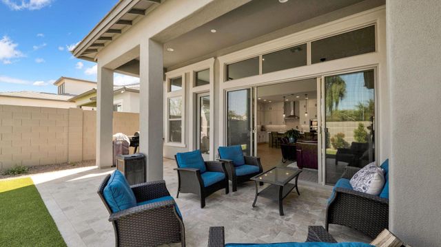 1932 W Rowel Road, Phoenix, AZ 85085