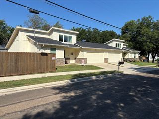 2100 MCFERRIN Avenue A AND B, Waco, TX 76708