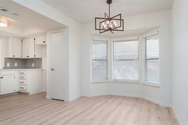 3915 Firethorn Drive, Arlington, TX 76017