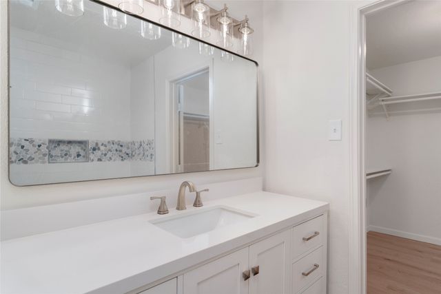 3915 Firethorn Drive, Arlington, TX 76017