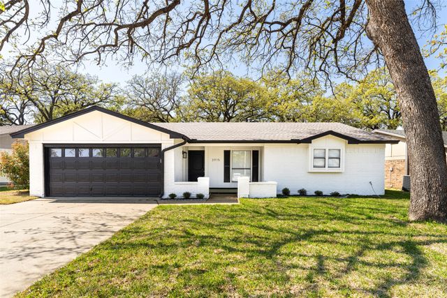 3915 Firethorn Drive, Arlington, TX 76017