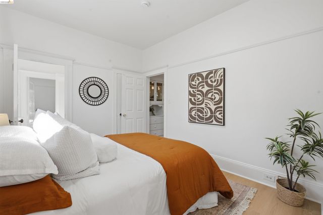 961-963 37th Street, Oakland, CA 94608