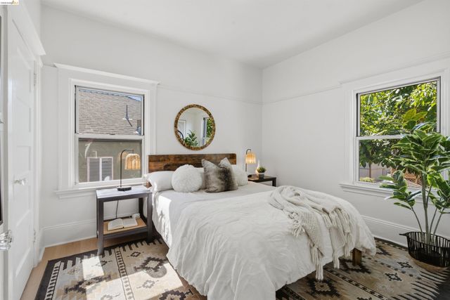 961-963 37th Street, Oakland, CA 94608