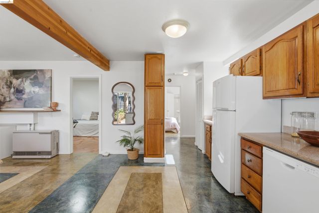961-963 37th Street, Oakland, CA 94608