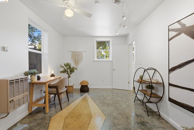 961-963 37th Street, Oakland, CA 94608