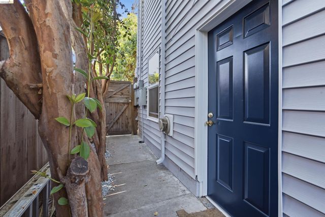 961-963 37th Street, Oakland, CA 94608