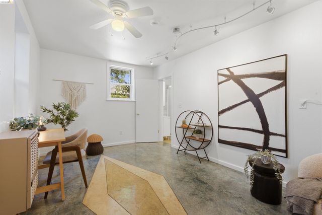 961-963 37th Street, Oakland, CA 94608