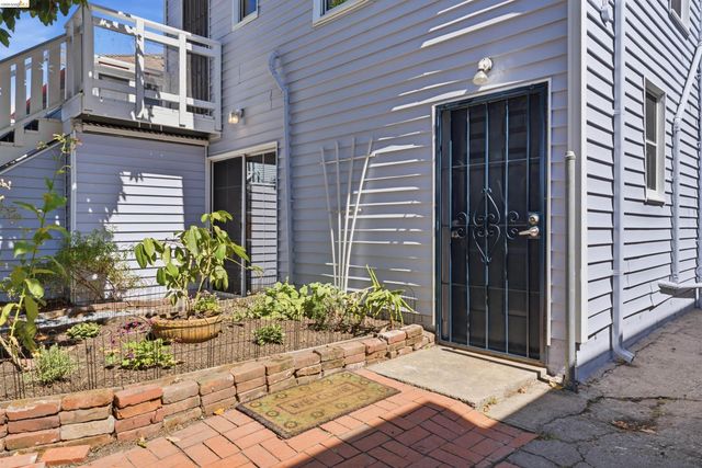 961-963 37th Street, Oakland, CA 94608