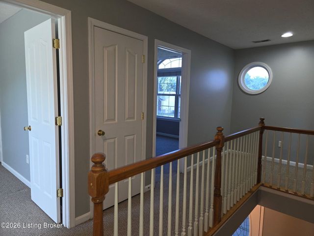 2517 Kensington Way, Elizabethtown, KY 42701
