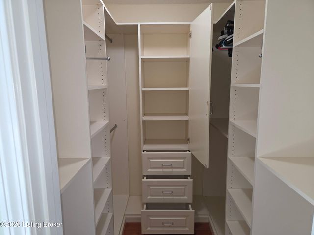 2517 Kensington Way, Elizabethtown, KY 42701