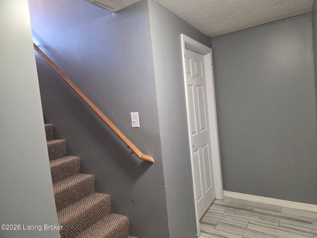 2517 Kensington Way, Elizabethtown, KY 42701