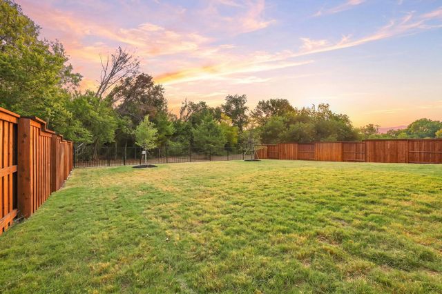 1613 Chicot Lane, Van Alstyne, TX 75495