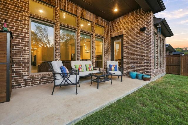 1613 Chicot Lane, Van Alstyne, TX 75495