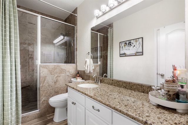 4404 Cluster Oak Court, Granbury, TX 76049